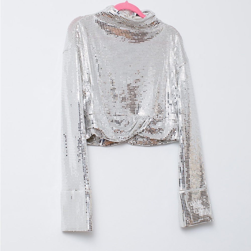 Zara Sequin cowl neck long sleeve crop top. Size LG. Like new.